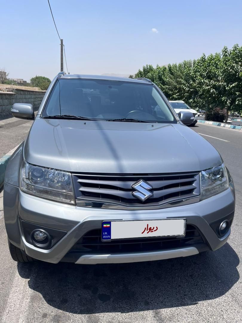 سوزوکی ویتارا ایران خودرو 2400 اتوماتیک - 1396