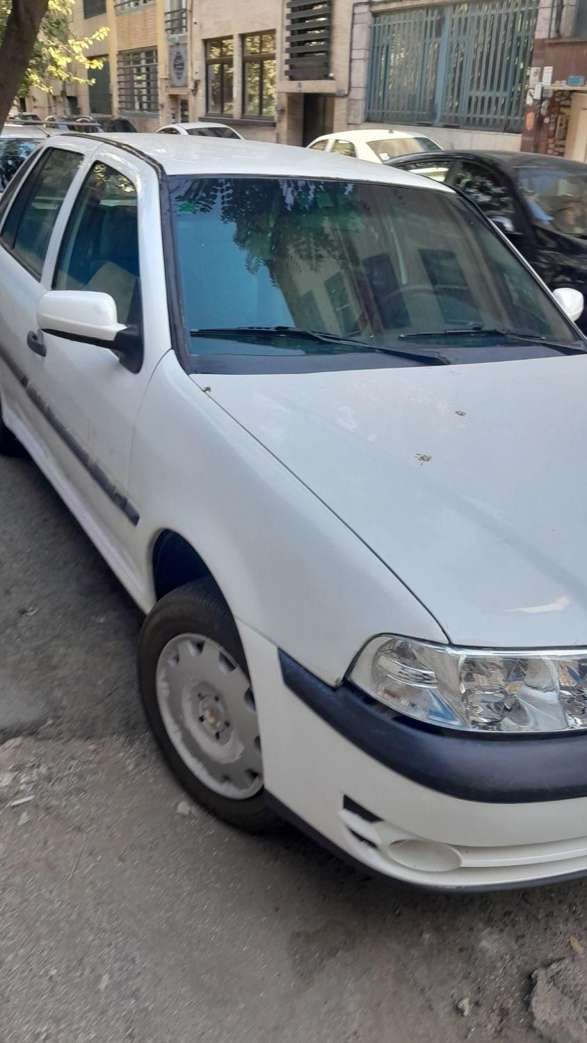 خودرو فولکس، گل آگهی ann_19516473