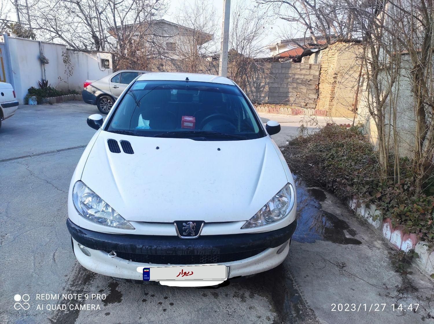 پژو ۲۰۶ صندوق دار v8 - 1396