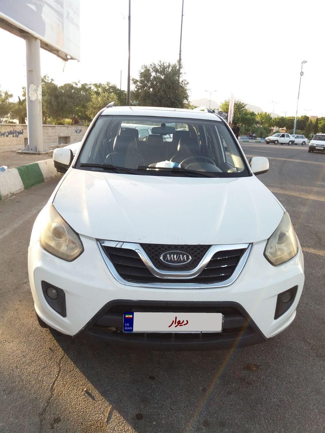 خودرو ام وی ام، X33 آگهی ann_19516779
