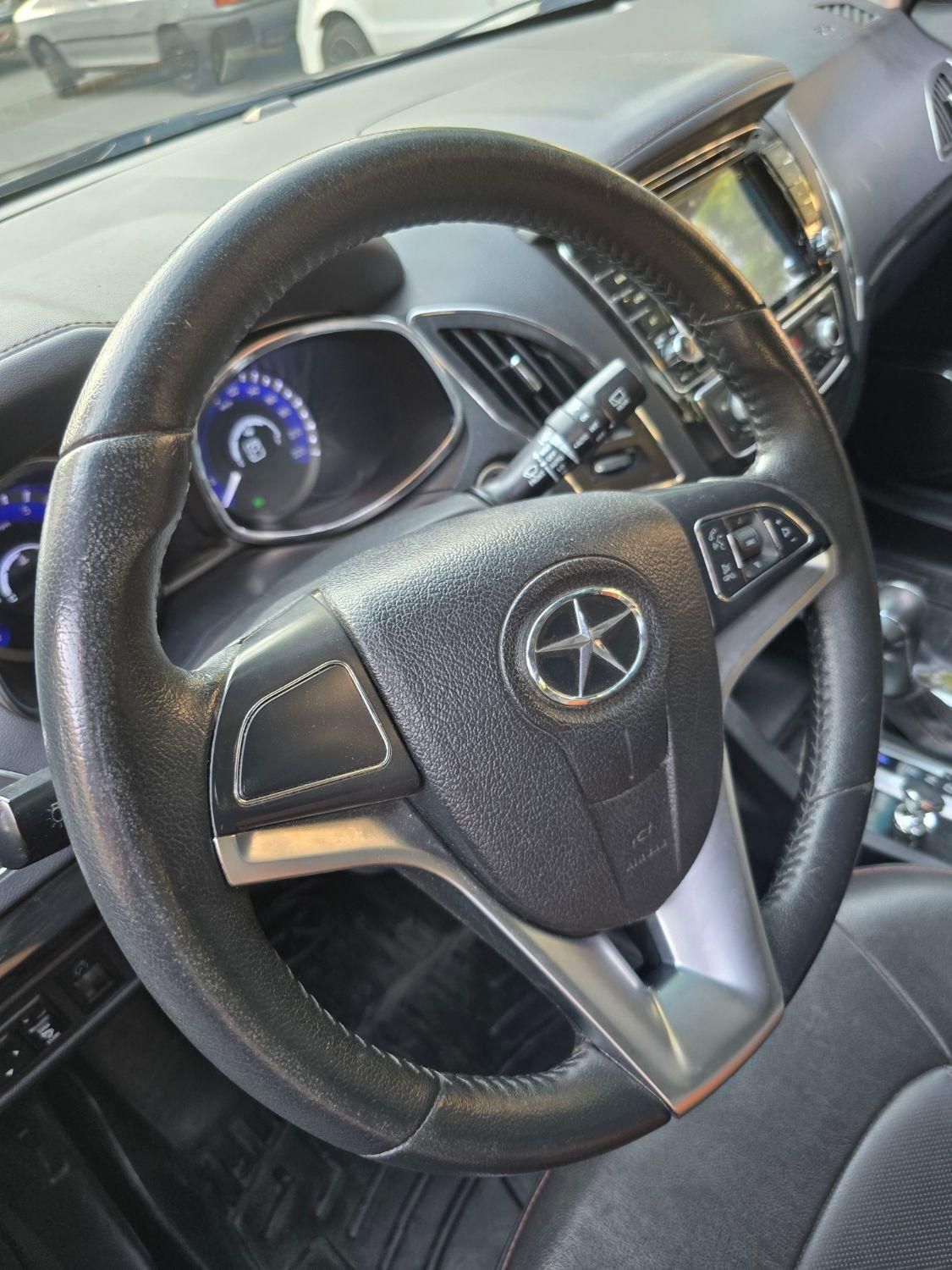 جک S5 اتوماتیک - 1395