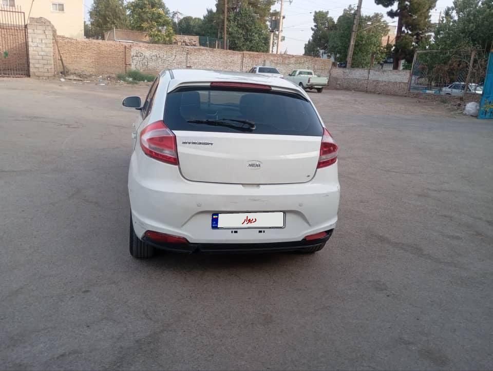 ام وی ام 315 هاچ بک ساده دنده ای - 1395
