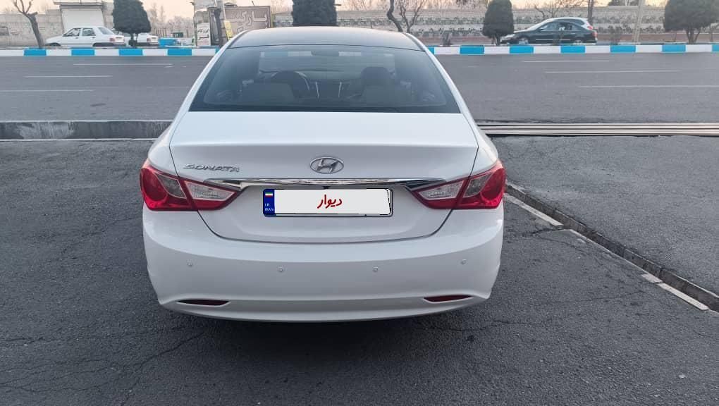 هیوندای سوناتا فول YF - 2014
