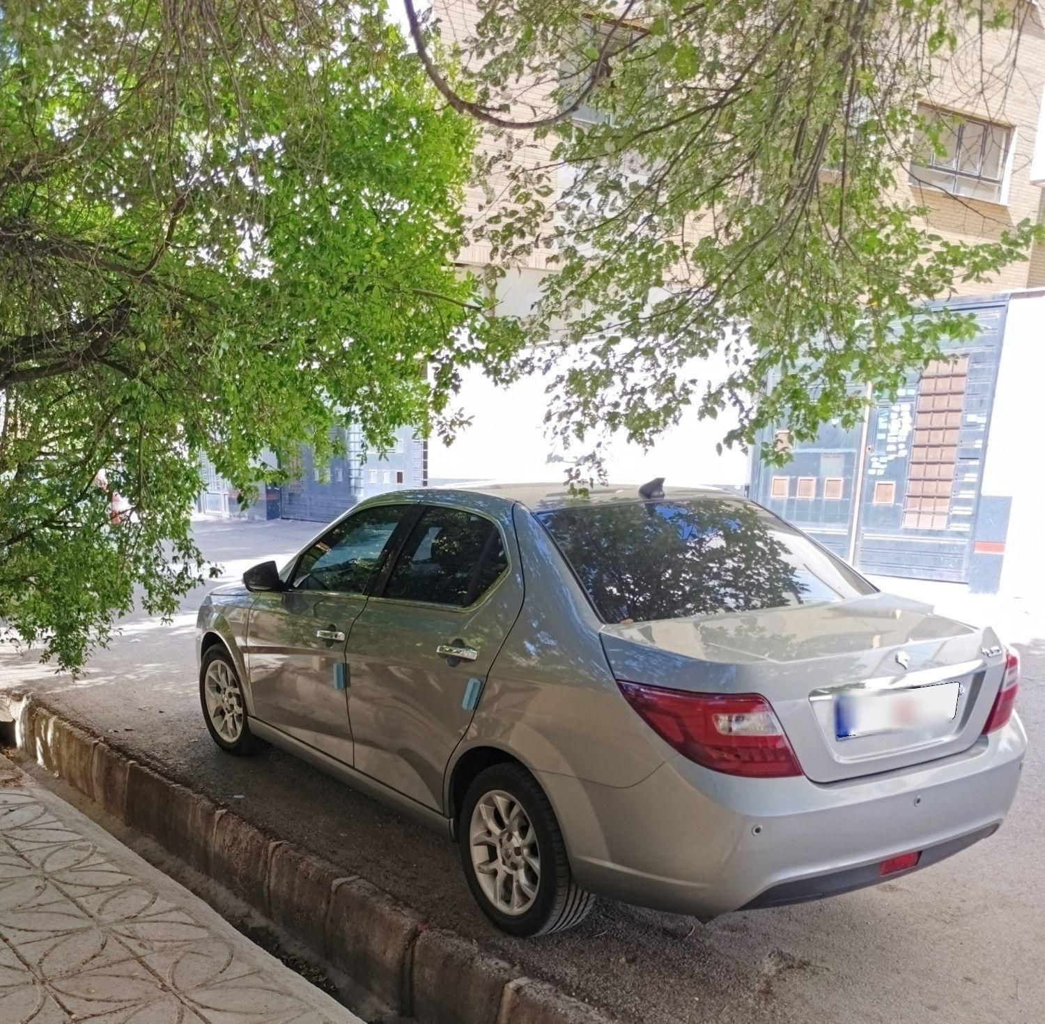 دنا پلاس توربو 6 دنده - 1403