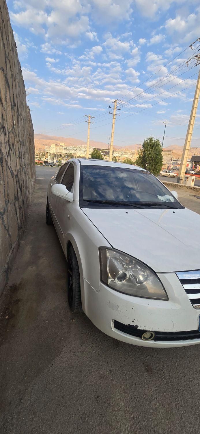 ام وی ام 530 دنده ای - 1389