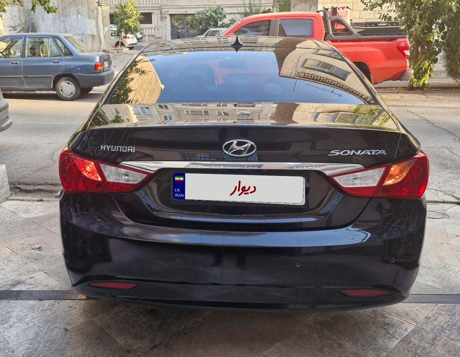 هیوندای سوناتا فول YF - 2012