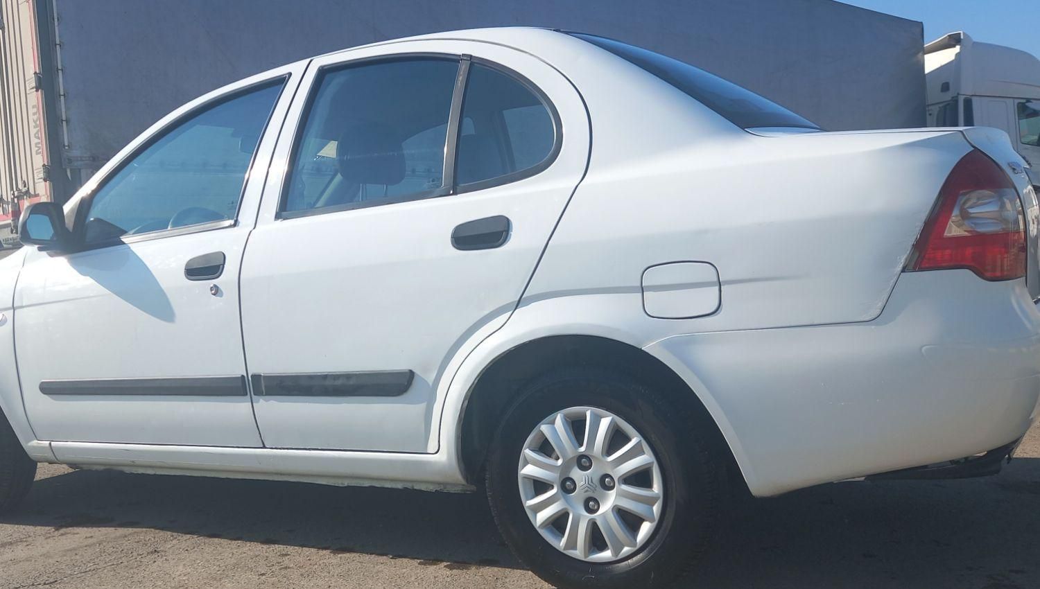 تیبا صندوق دار EX - 1395