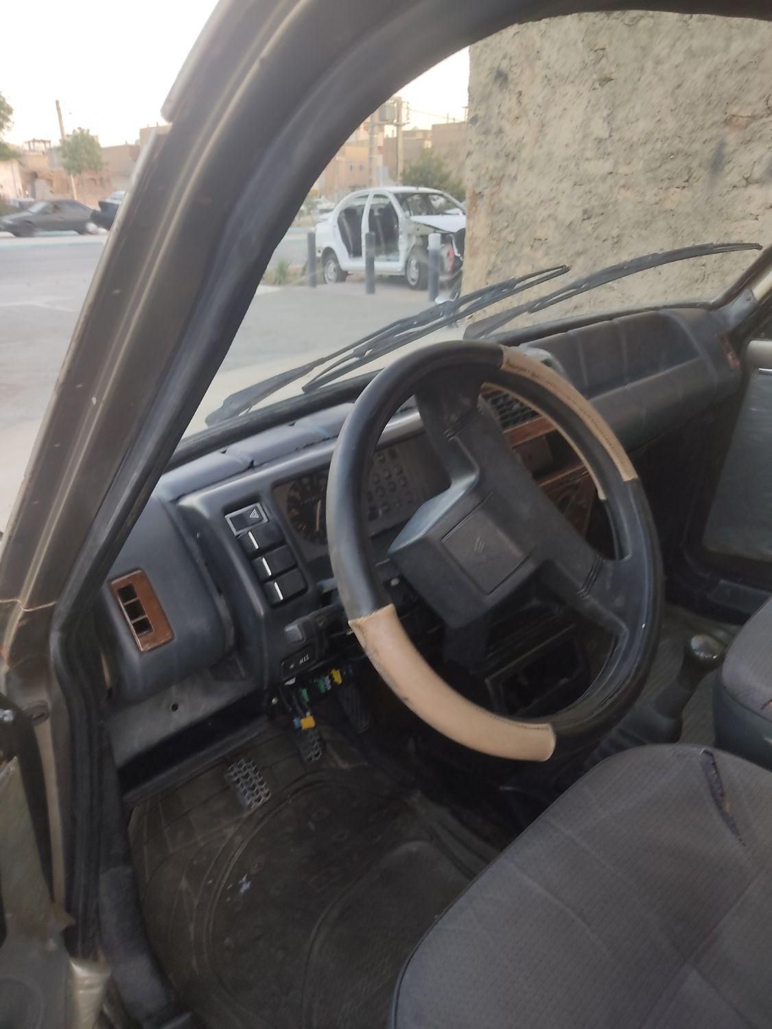 خودرو رنو، پی کی آگهی ann_19517807