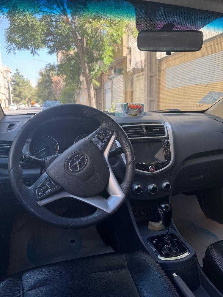 جک J4 اتوماتیک ساده - 1401
