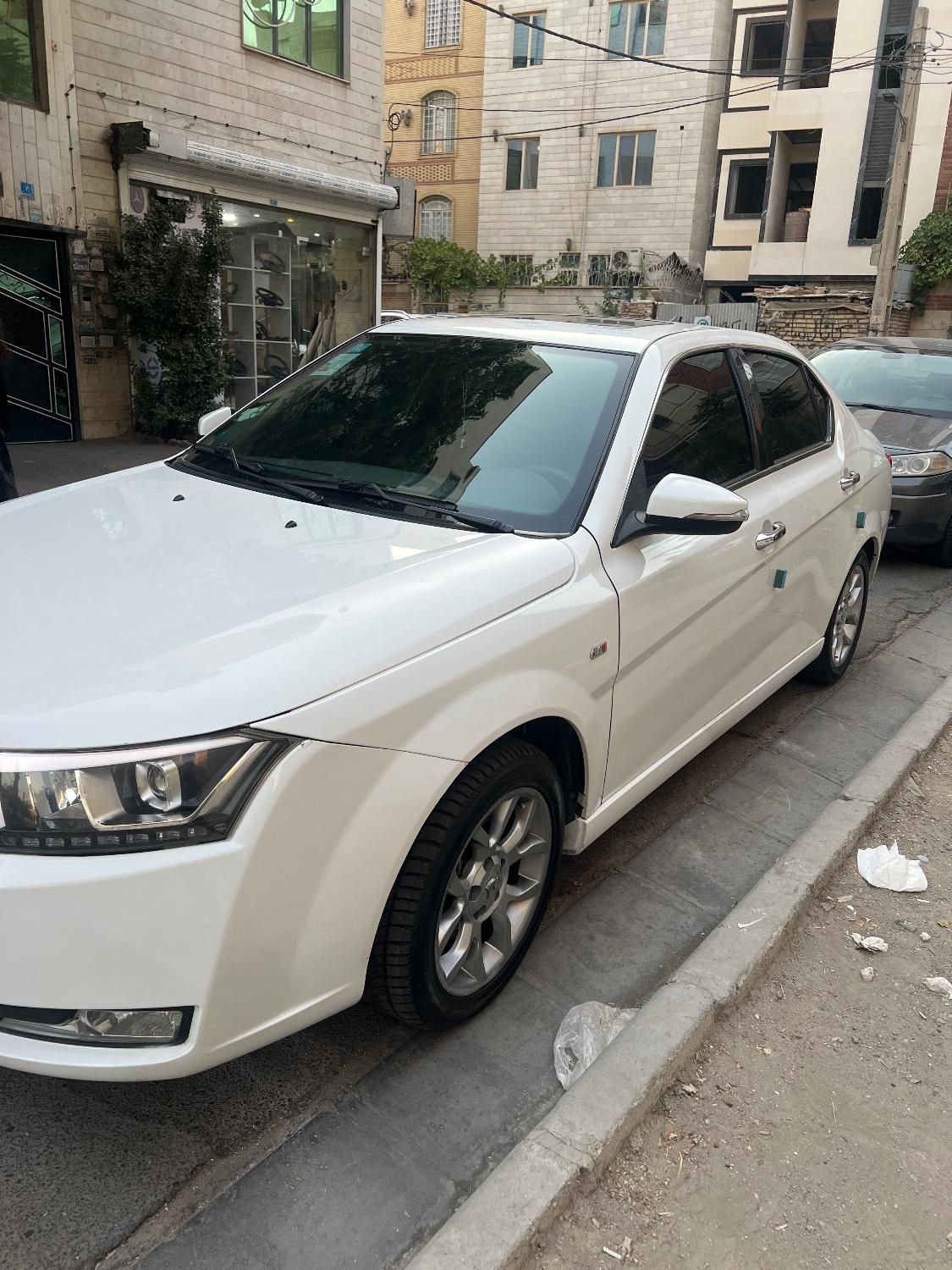 دنا پلاس توربو اتوماتیک - 1401