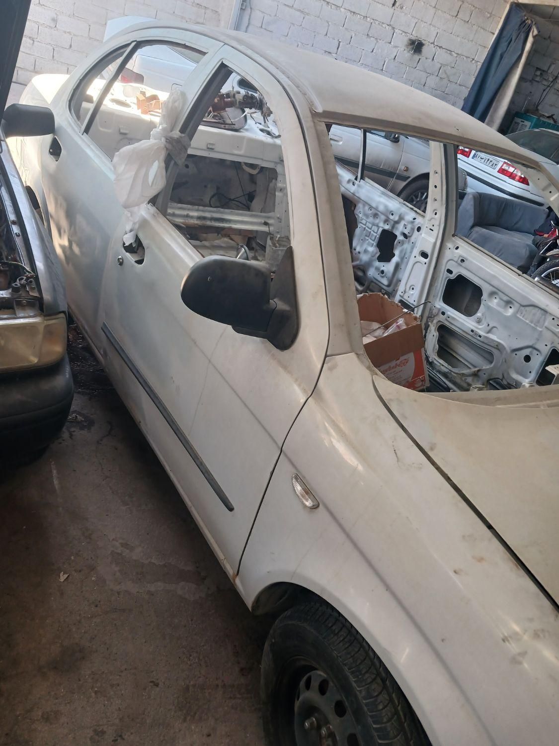 تیبا صندوق دار SX - 1398