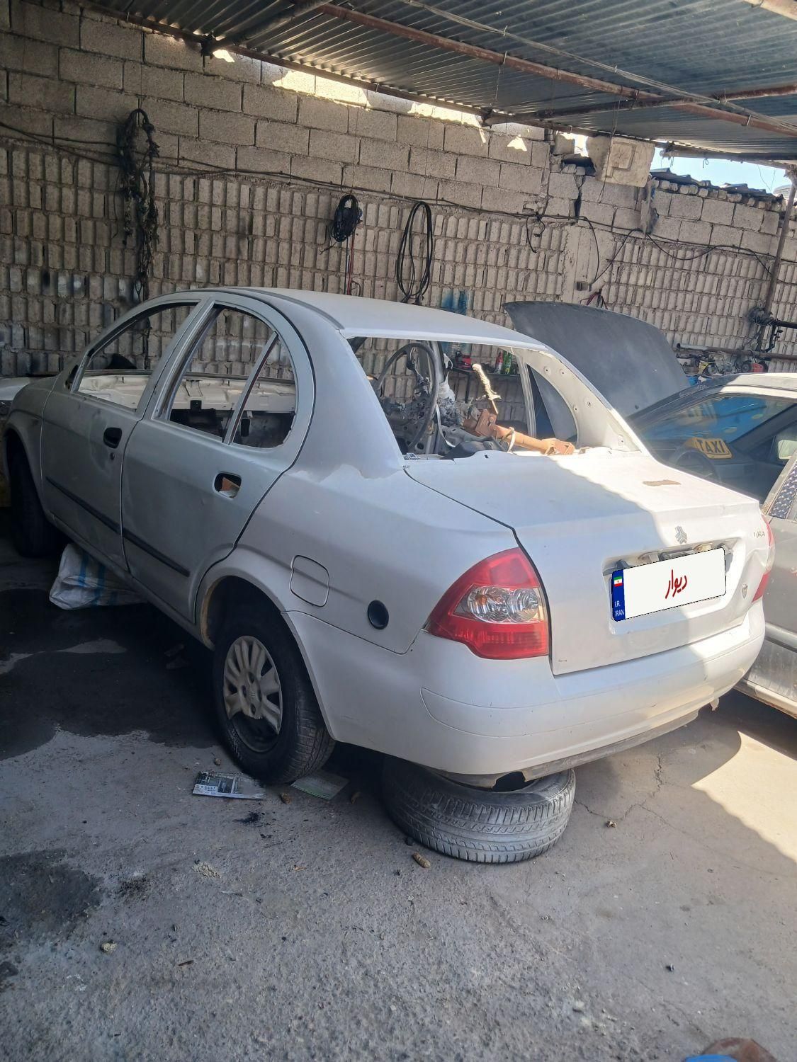 تیبا صندوق دار SX - 1398