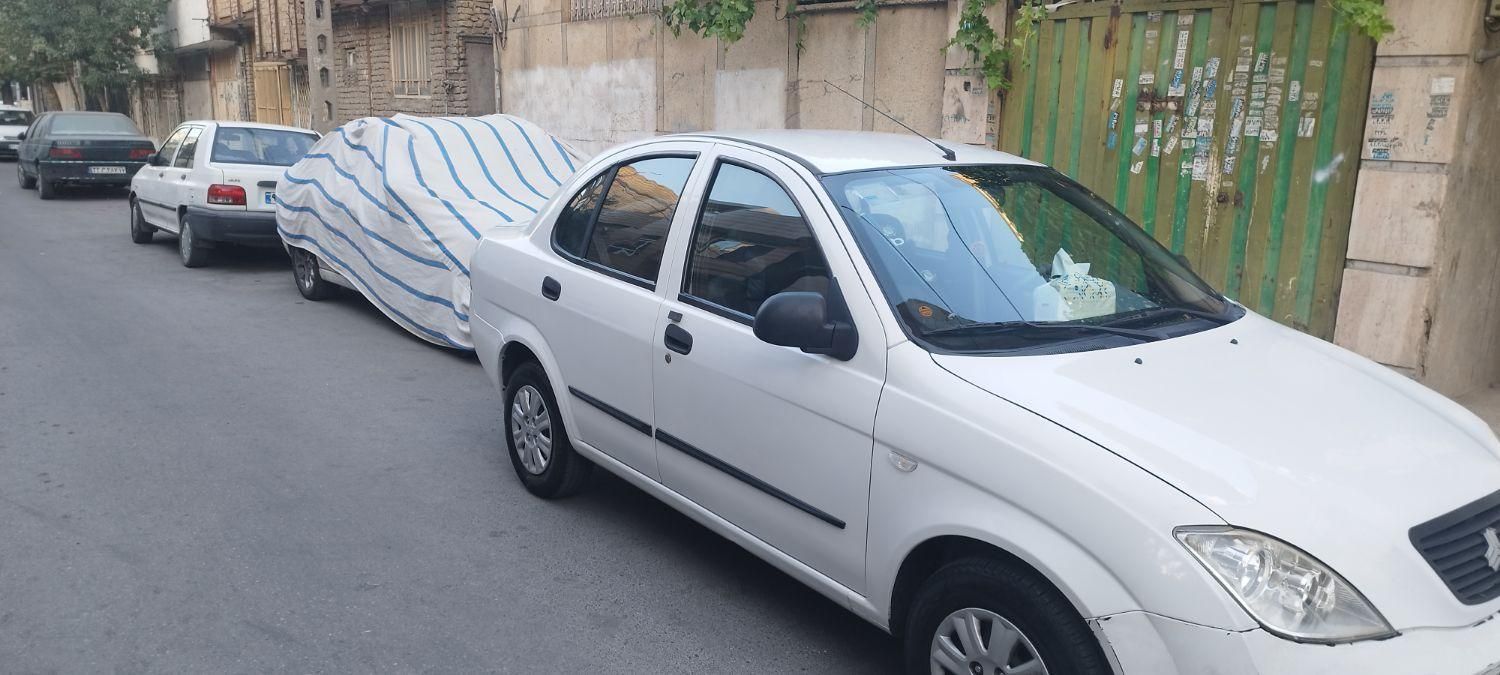 تیبا صندوق دار SX - 1397