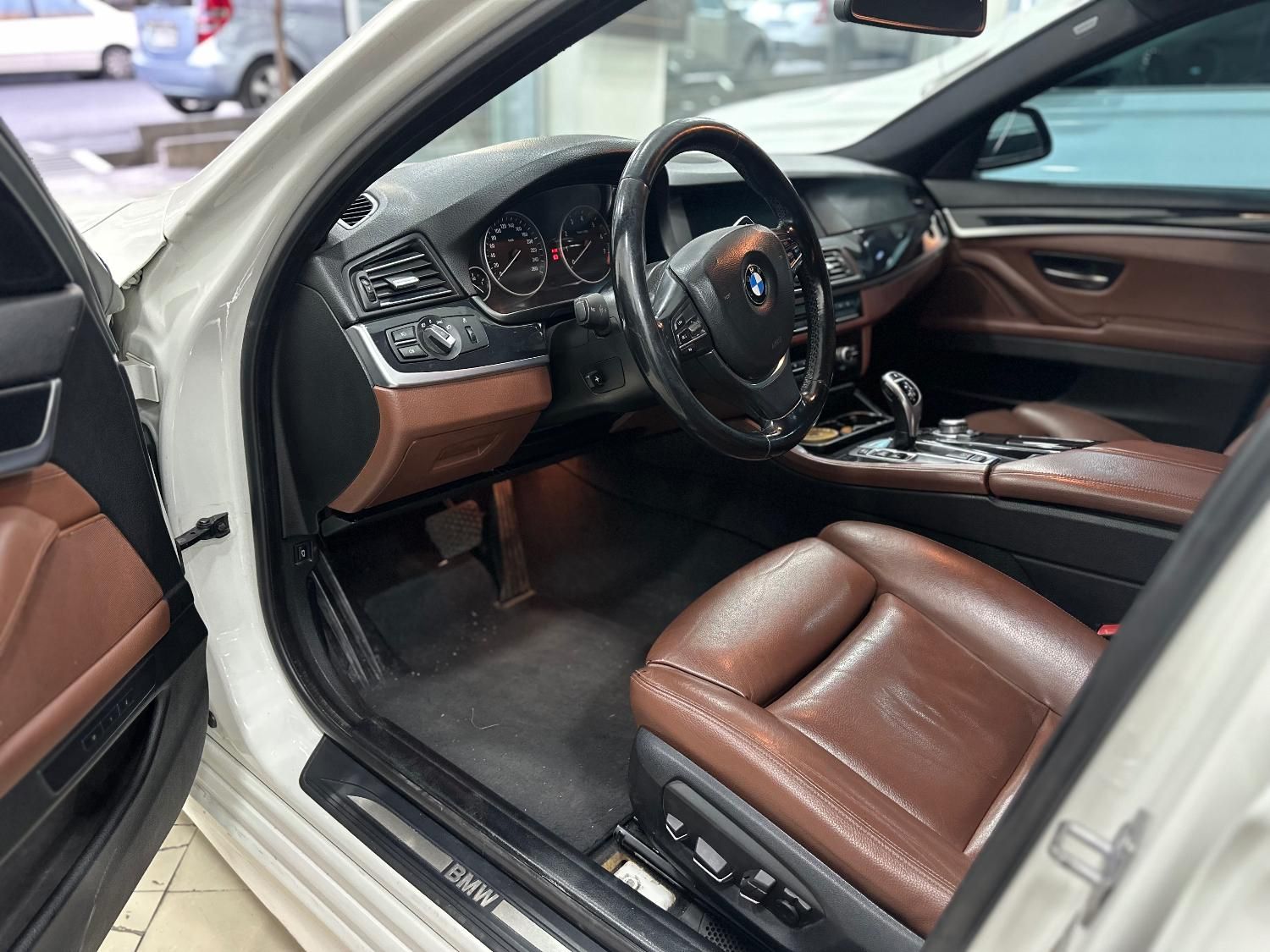 ب ام و سری 5 528i - 2013