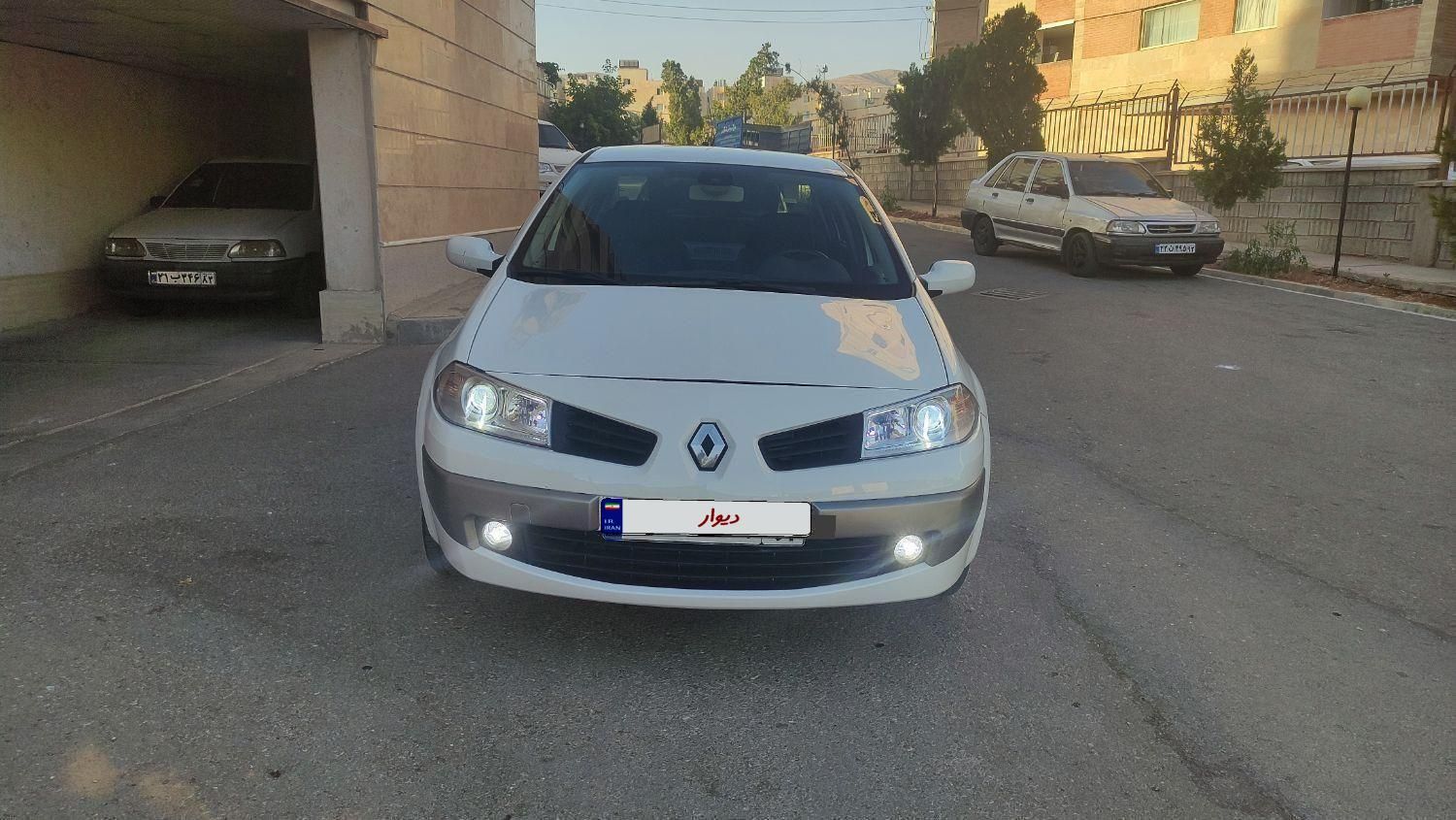 رنو مگان پارس خودرو 2000 - 1390