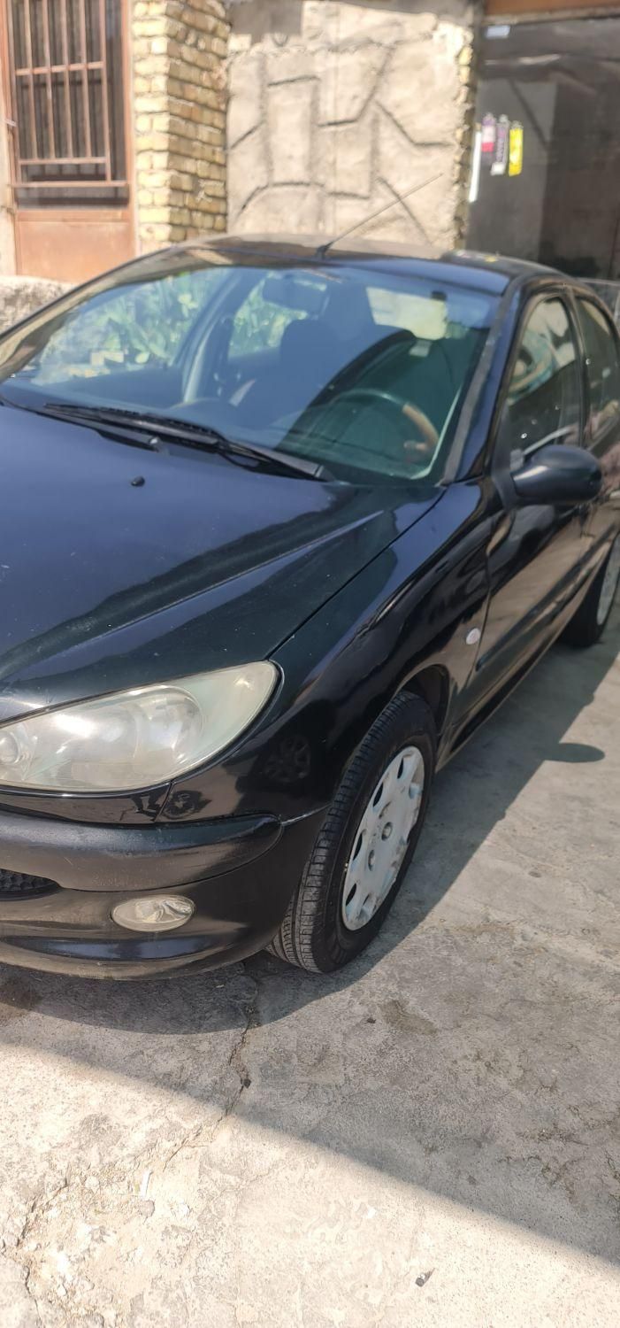 پژو ۲۰۶ صندوق دار v8 - 1393