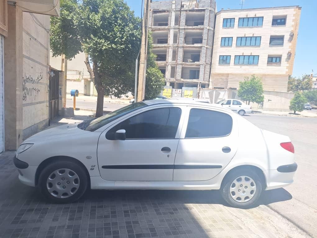 پژو ۲۰۶ صندوق دار v8 - 1396