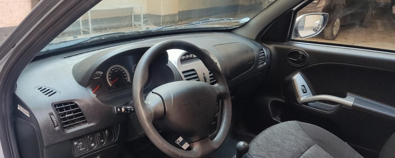 کوییک R دنده‌ای - 1401