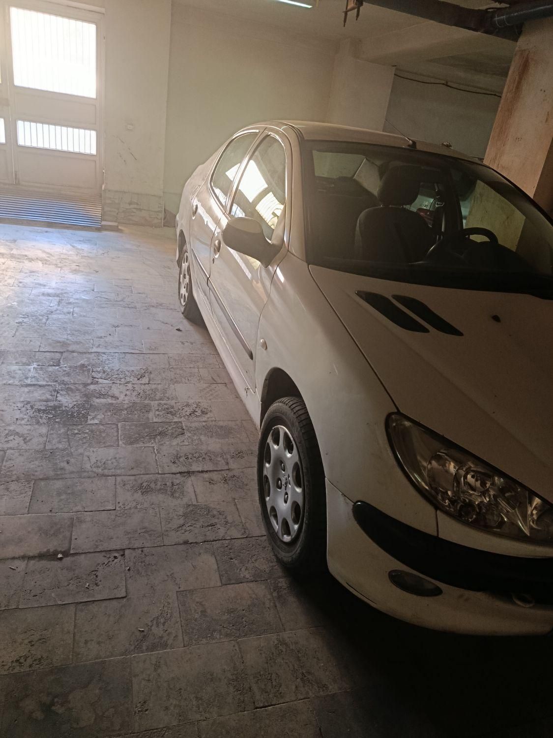 پژو ۲۰۶ صندوق دار v20 - 1386