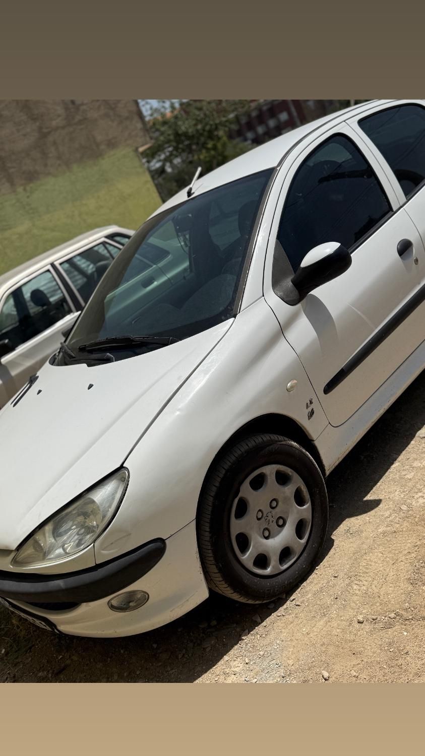 پژو ۲۰۶ صندوق دار v8 - 1395