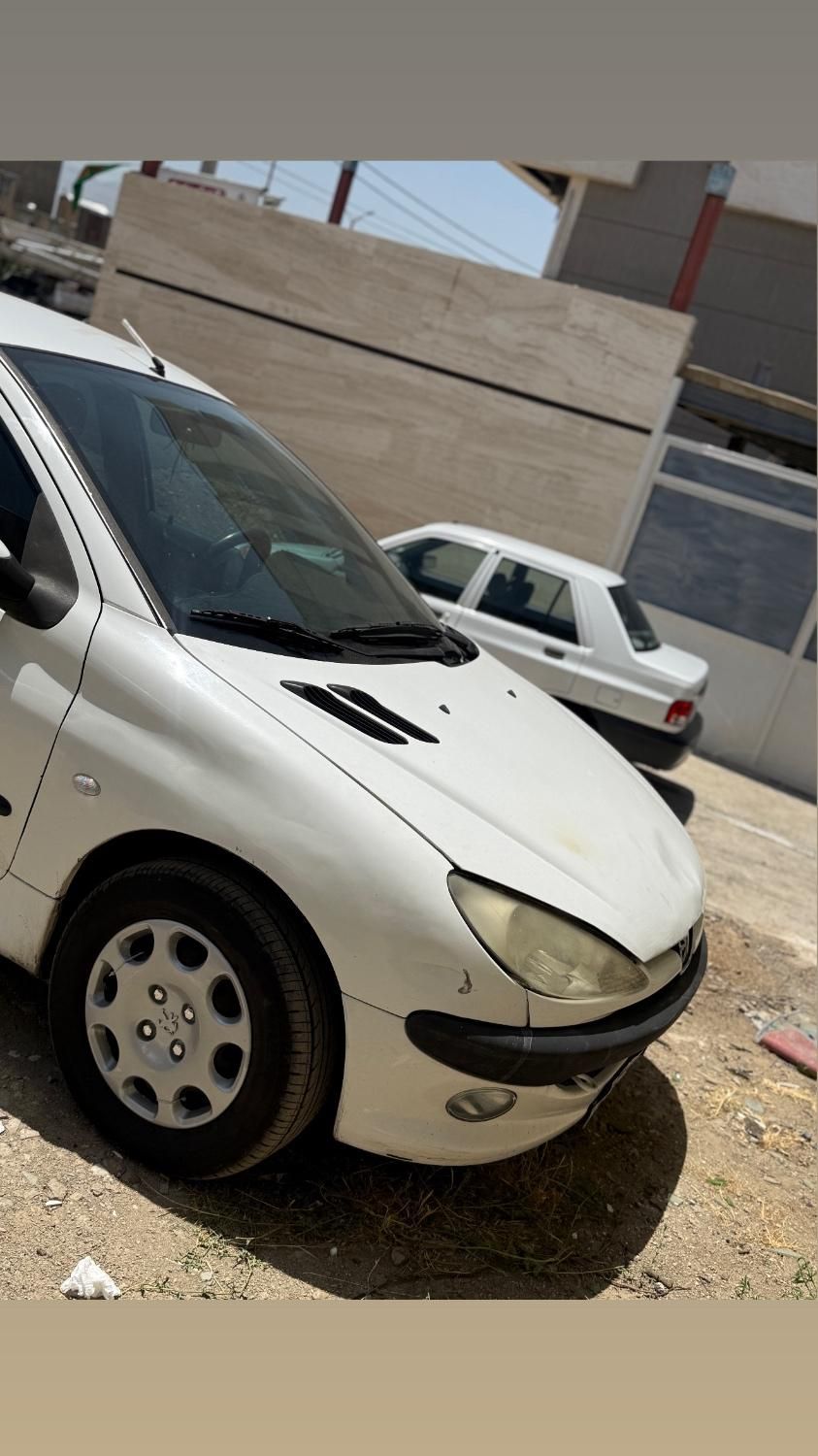پژو ۲۰۶ صندوق دار v8 - 1395