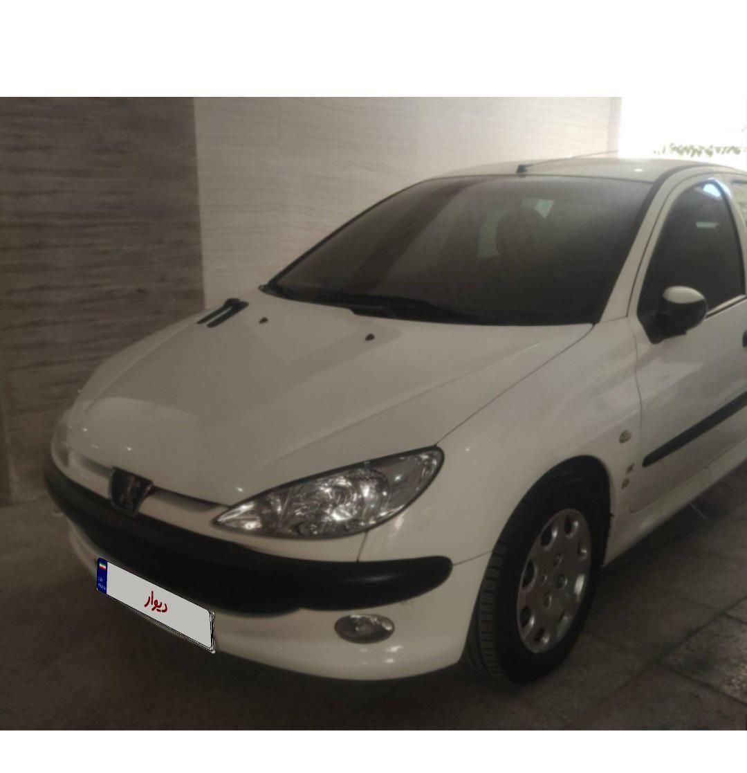 پژو ۲۰۶ صندوق دار v8 - 1397