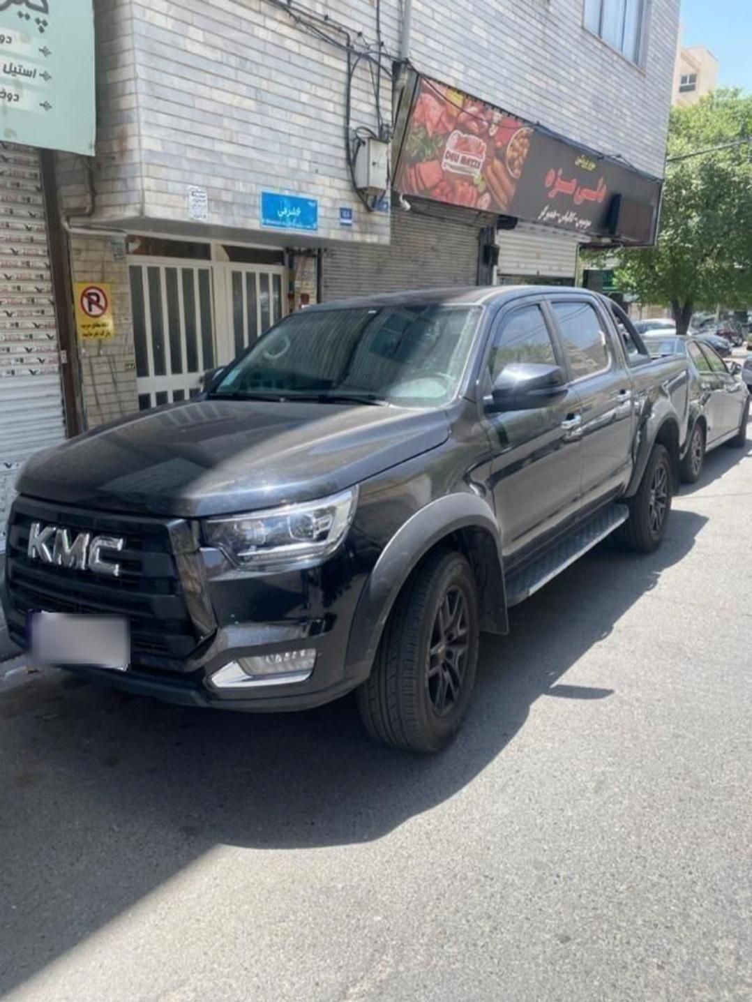 خودرو کی ام سی، T8 آگهی ann_19518281