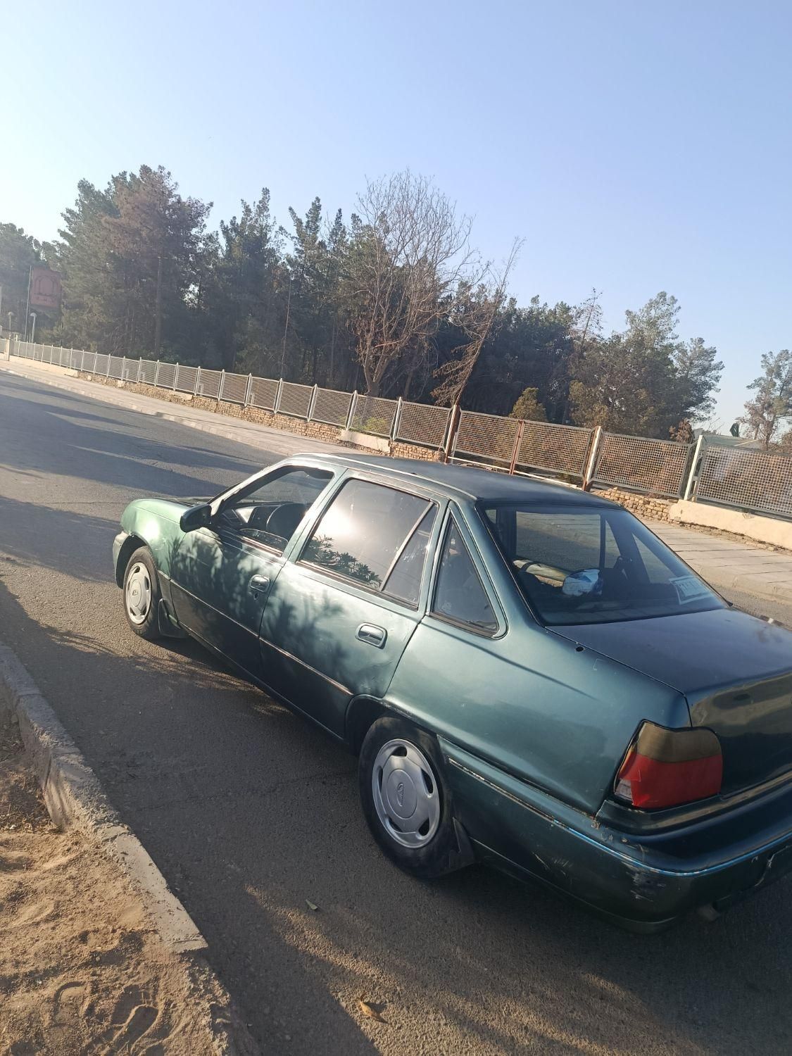 دوو سیلو سدان - 1378