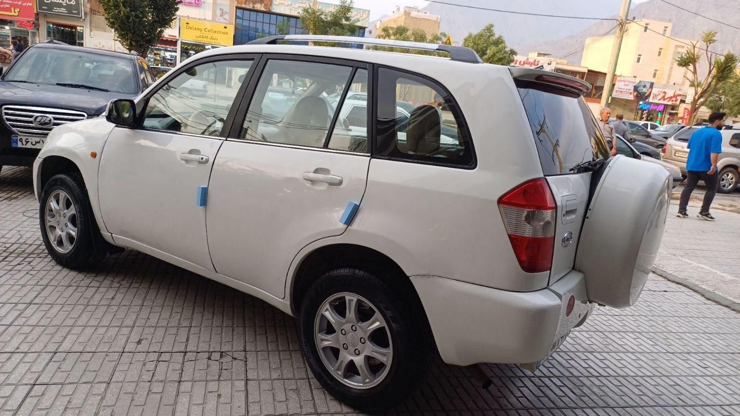 ام وی ام X33 دنده‌ای ساده - 1391