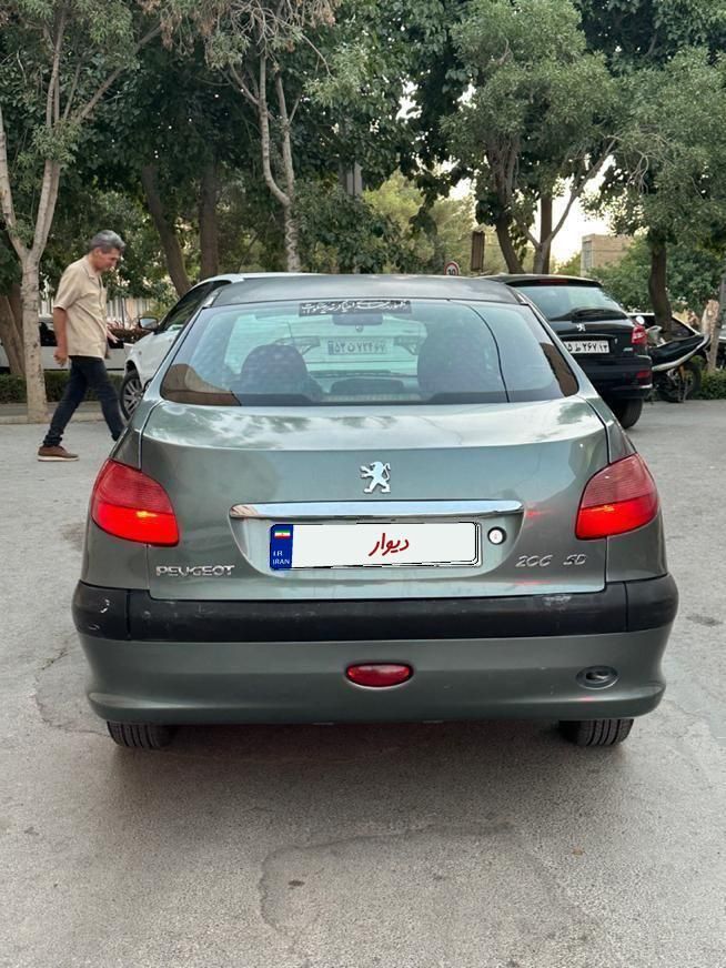 پژو ۲۰۶ صندوق دار v8 - 1386