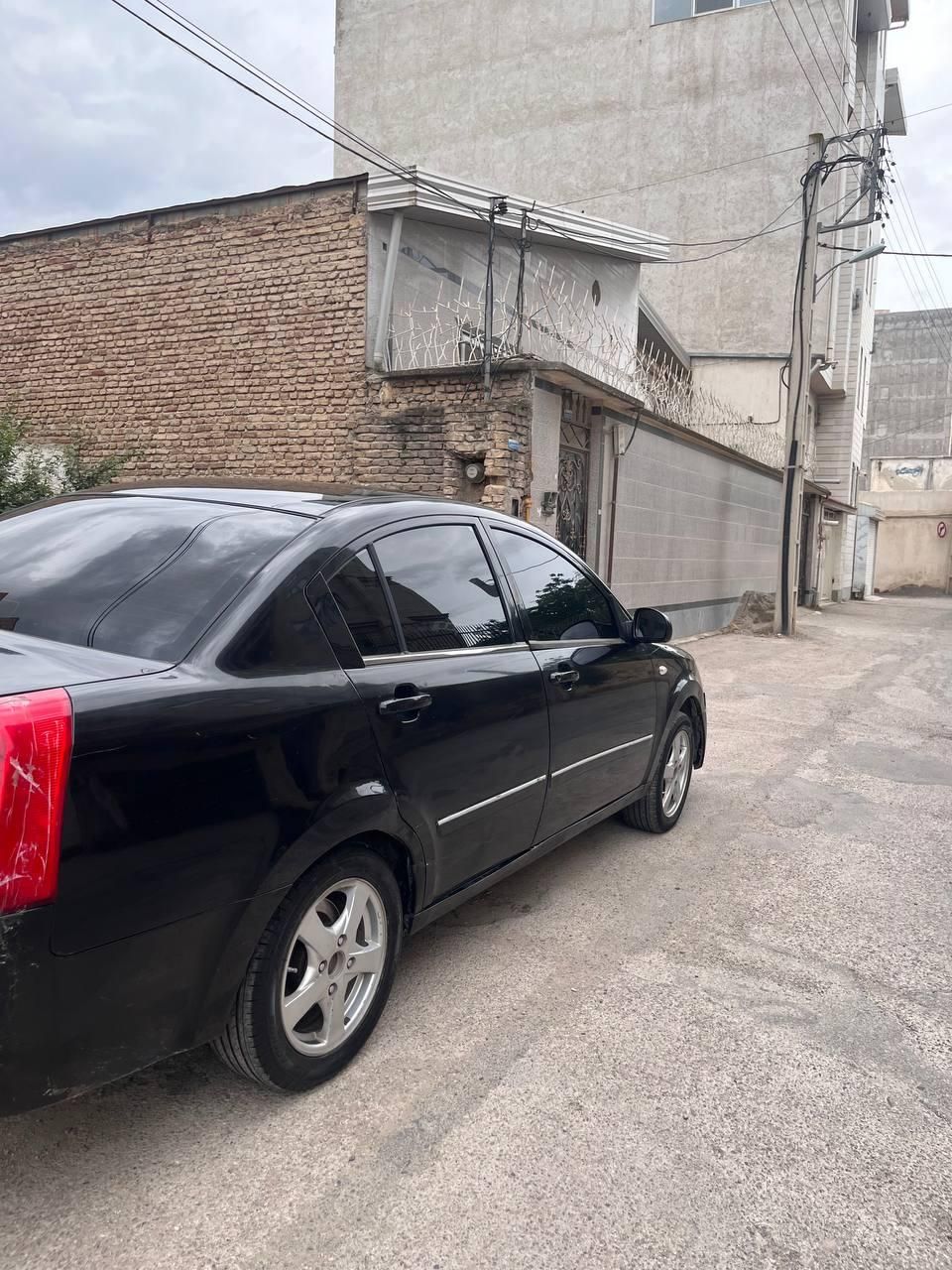 ام وی ام 530 دنده ای - 1390