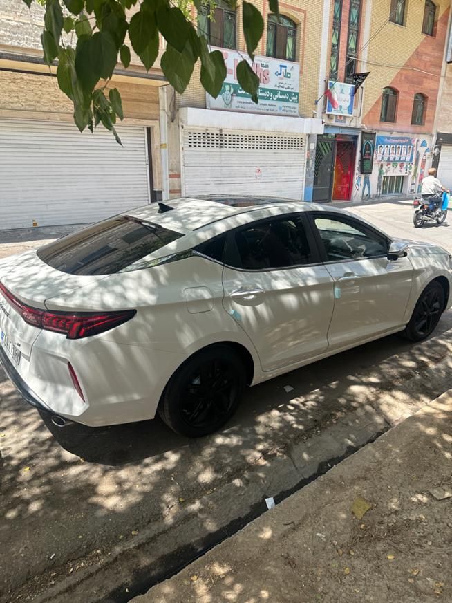کی ام سی J7 اتوماتیک - 1404