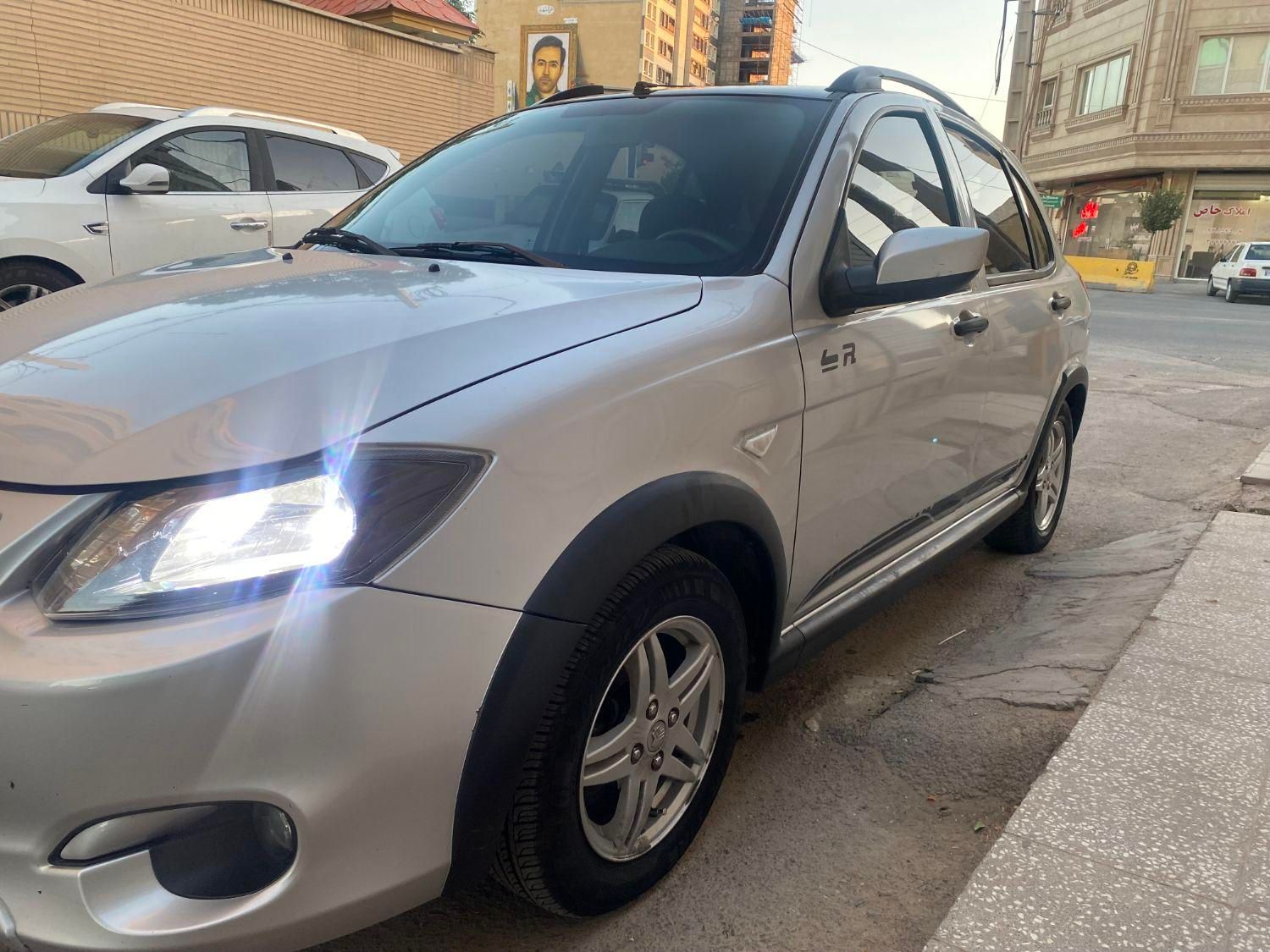 کوییک R دنده‌ای - 1401