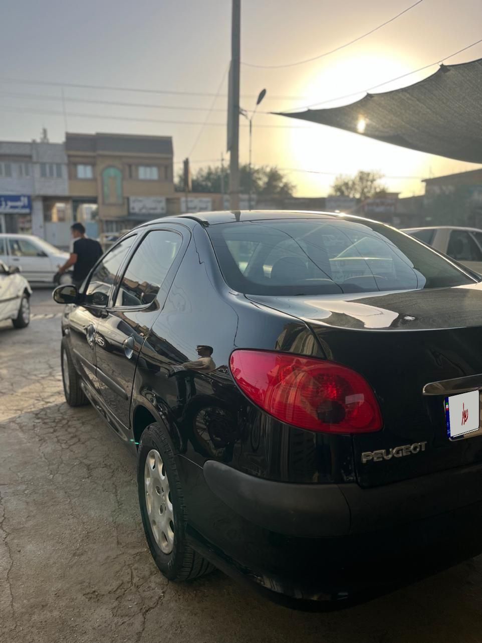 پژو ۲۰۶ صندوق دار v8 - 1390