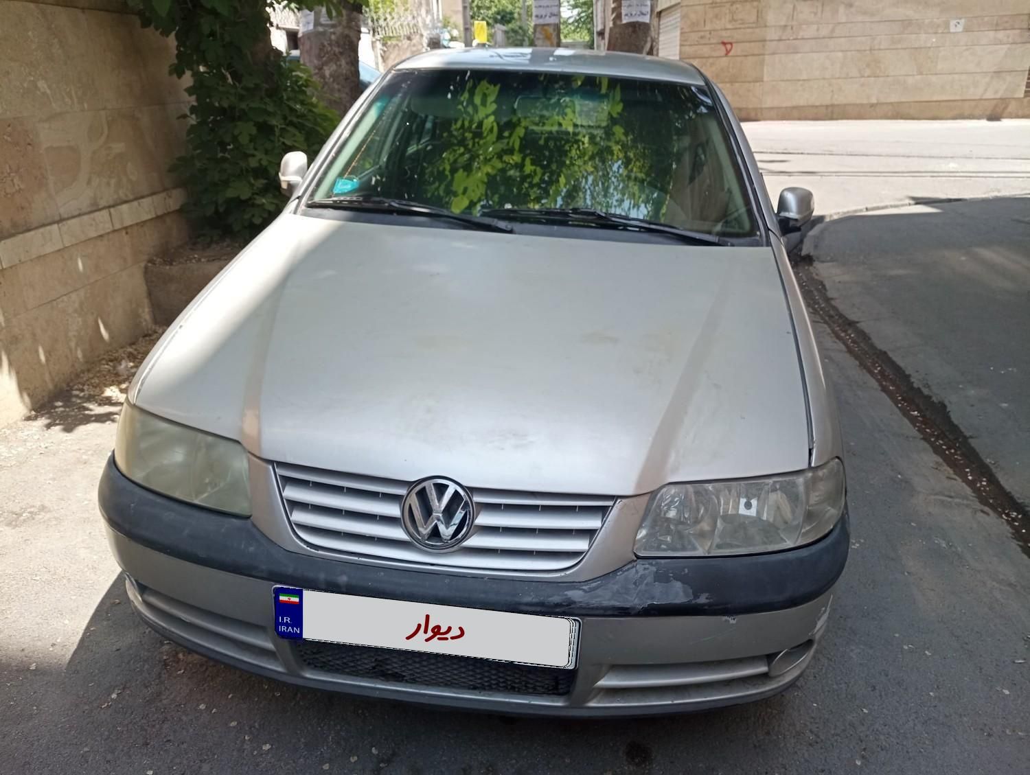 خودرو فولکس، گل آگهی ann_19519117