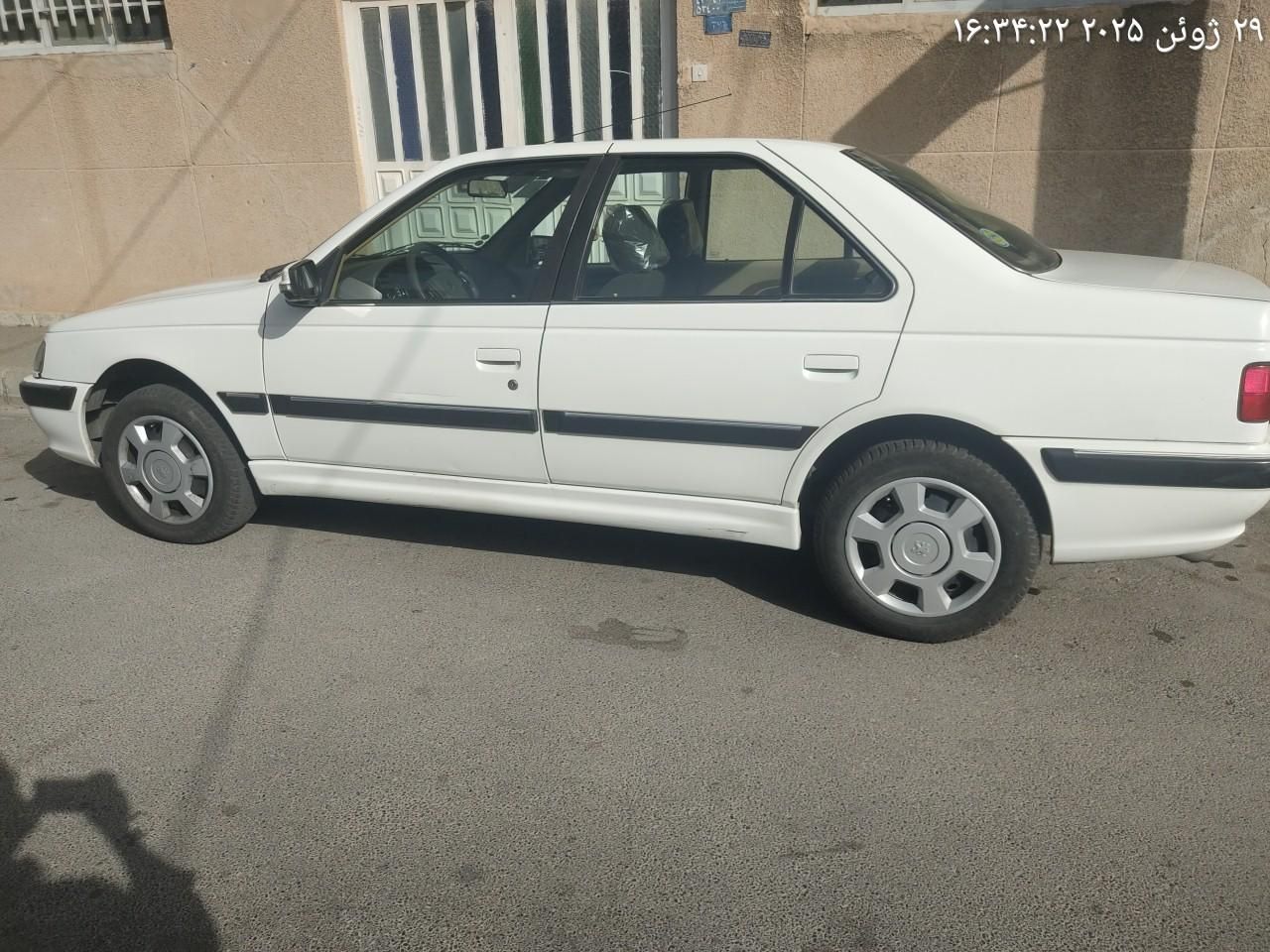 پژو پارس XU7P - 1401