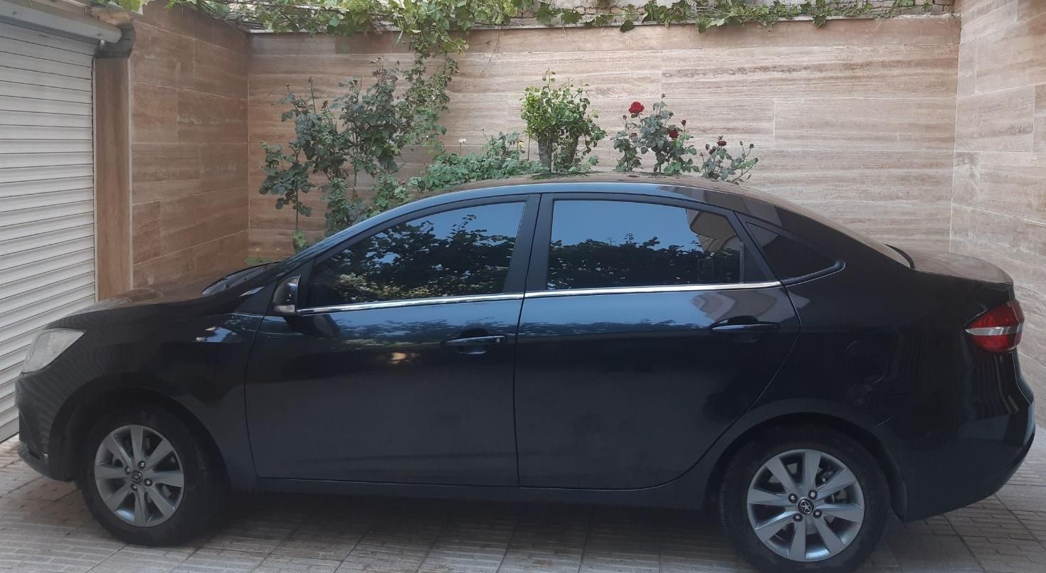 جک J4 اتوماتیک ساده - 1403