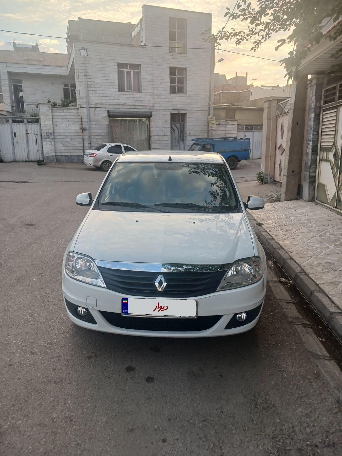 خودرو رنو، تندر 90 پلاس آگهی ann_19519332