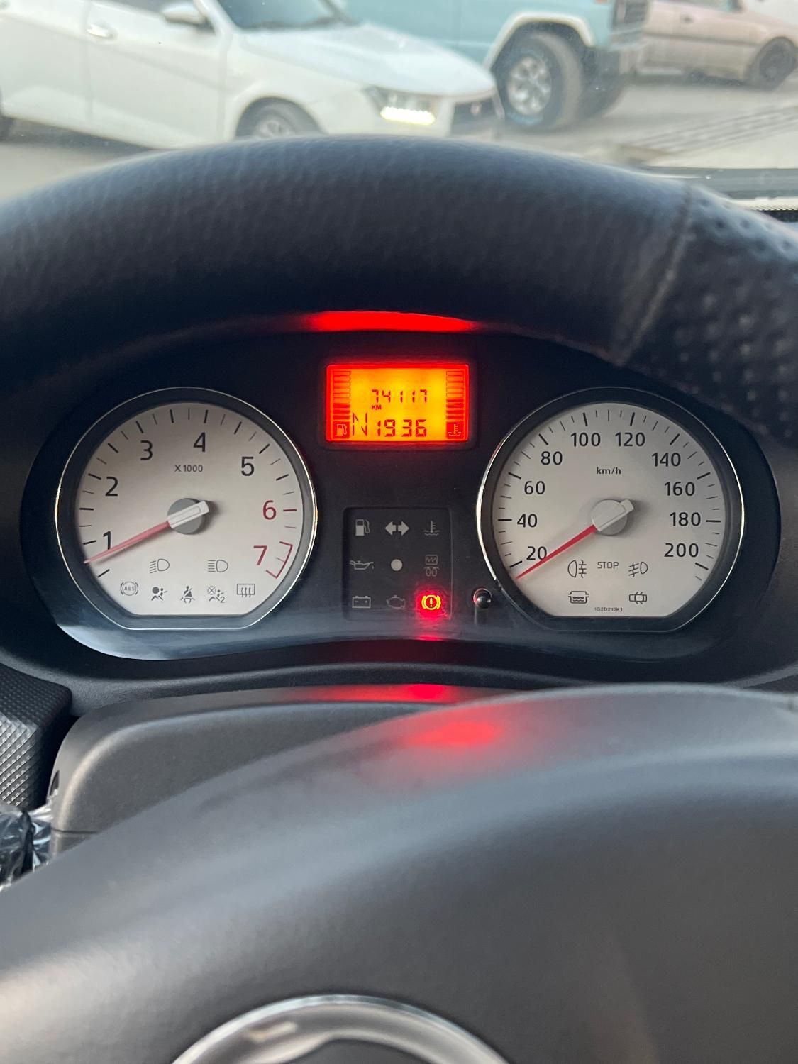 رنو تندر 90 پلاس اتوماتیک - 1397