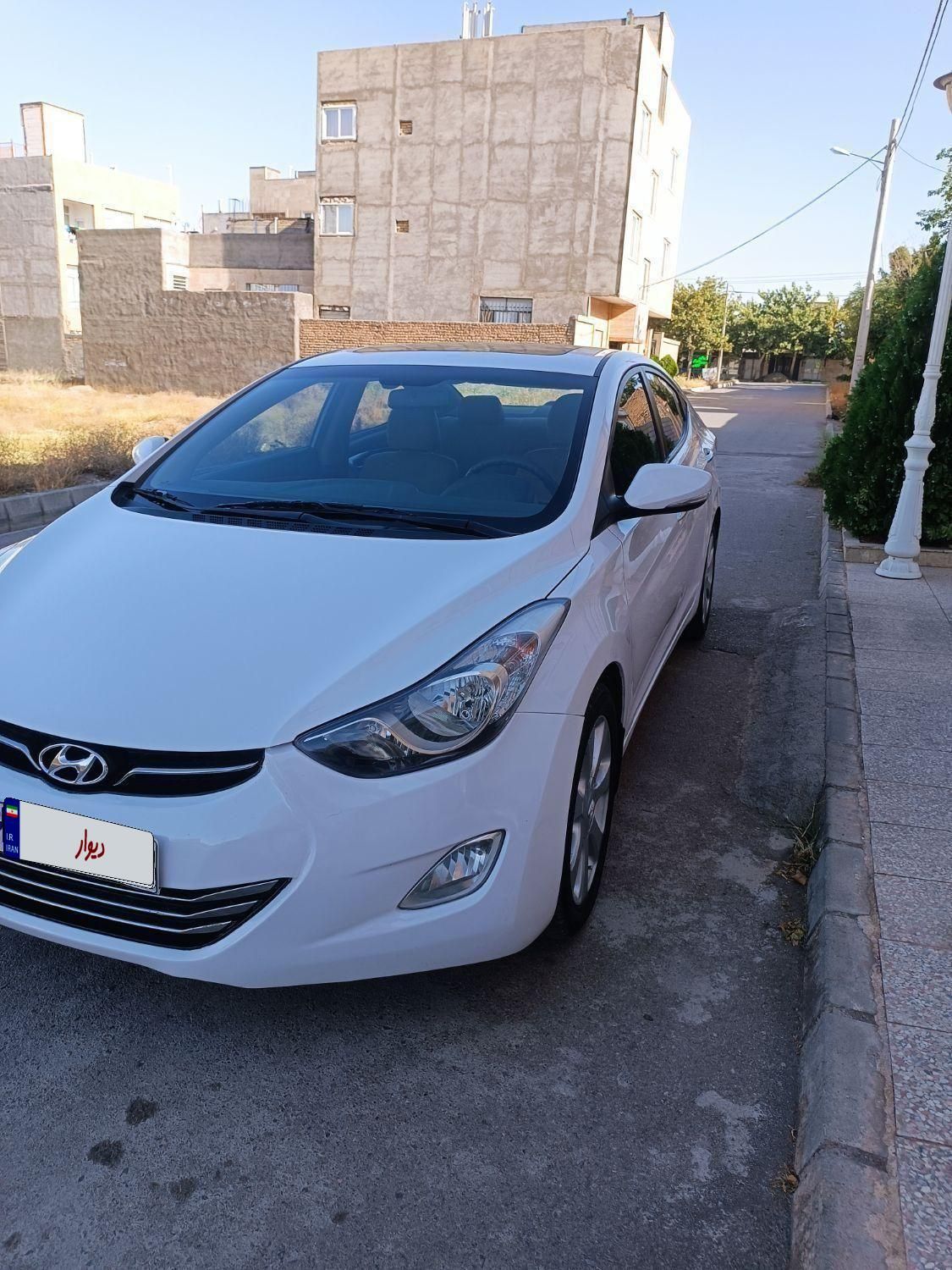 هیوندای النترا 1.8 لیتر - 2014