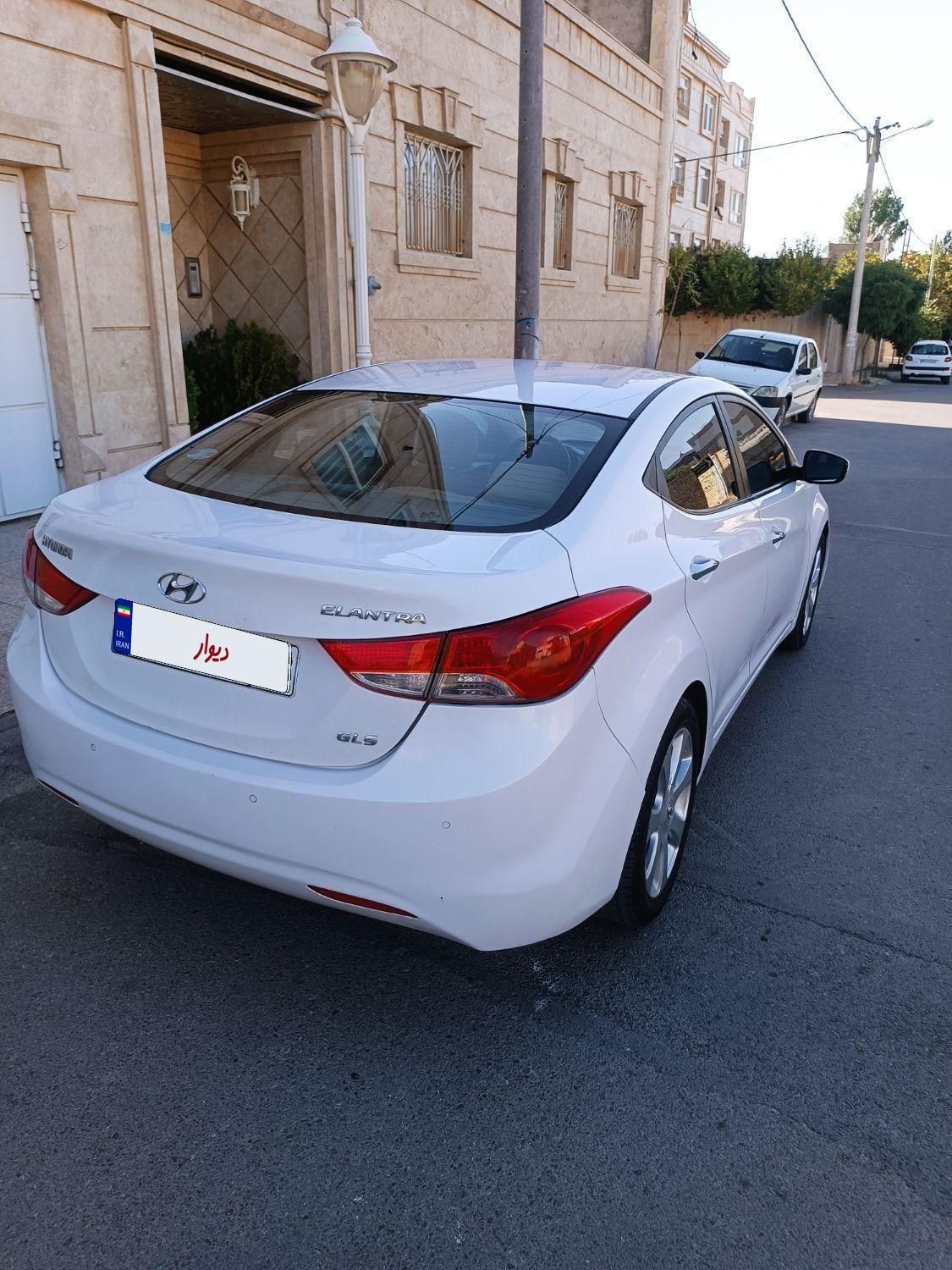 هیوندای النترا 1.8 لیتر - 2014