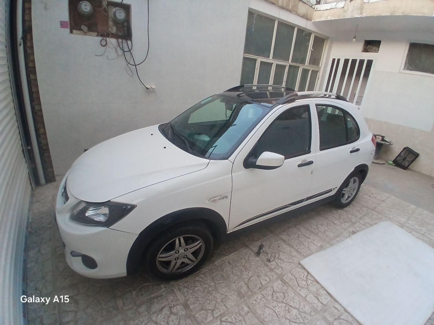 خودرو کوییک، R آگهی ann_19519488