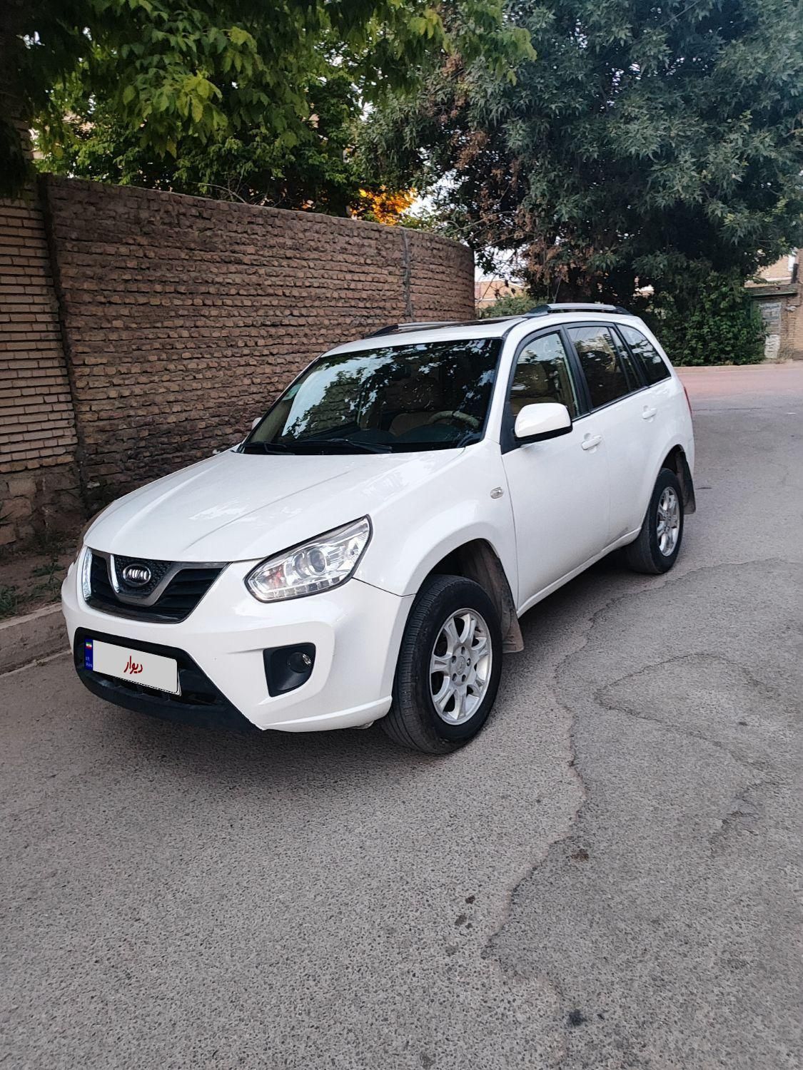 ام وی ام X33 دنده‌ای ساده - 1393