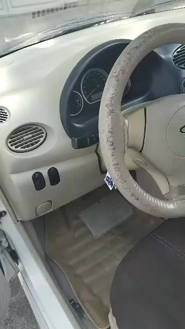 ام وی ام 110 چهار سیلندر دنده ای - 1394