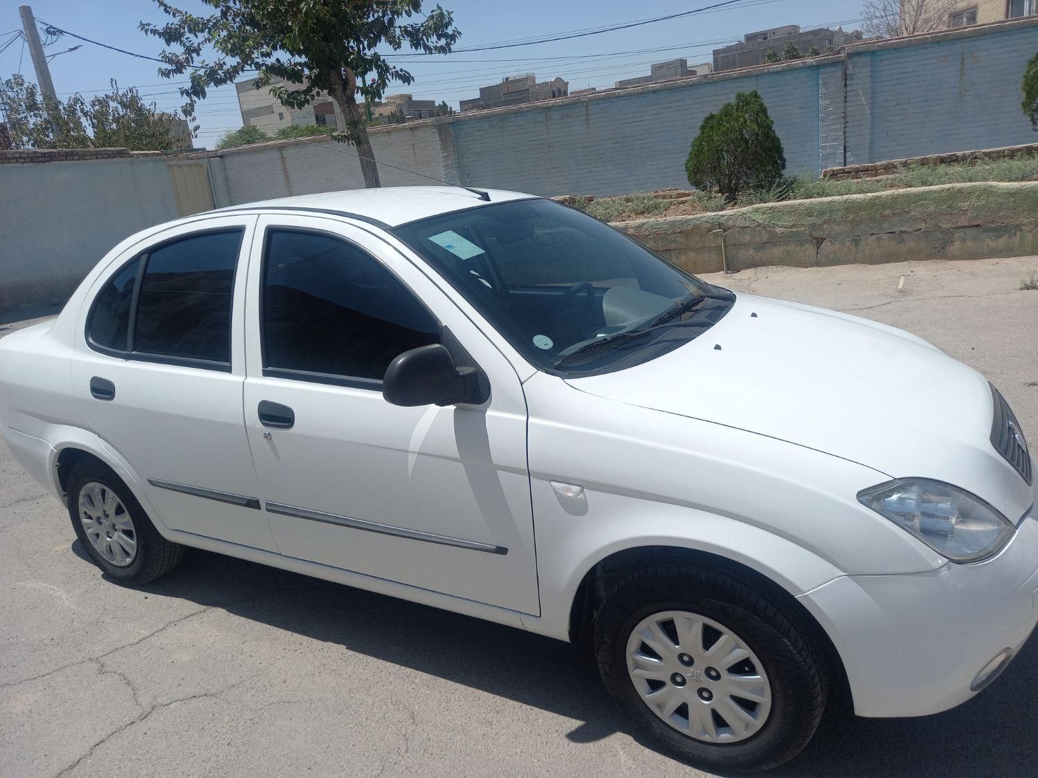 تیبا صندوق دار SX - 1401