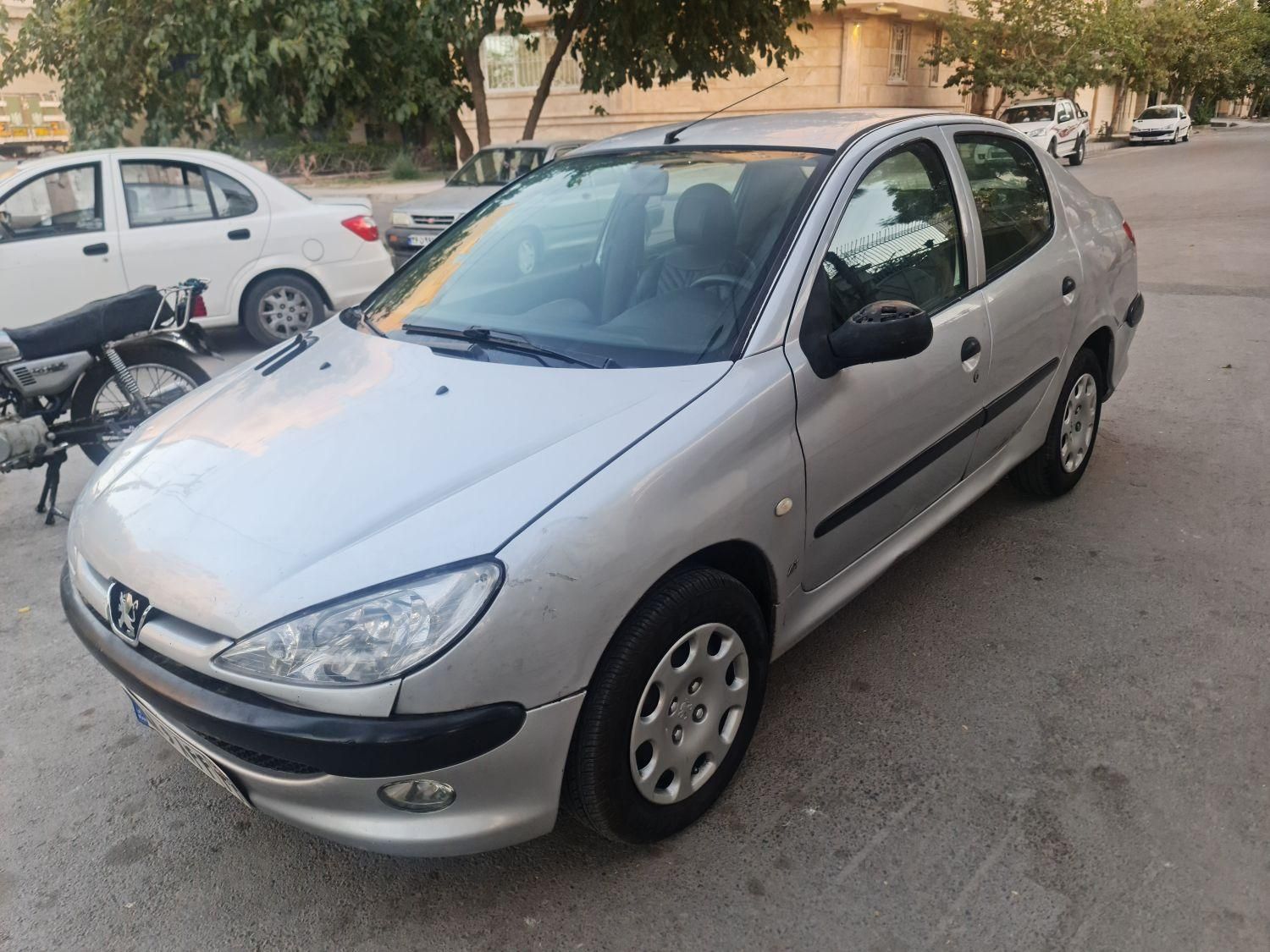 پژو ۲۰۶ صندوق دار v8 - 1385