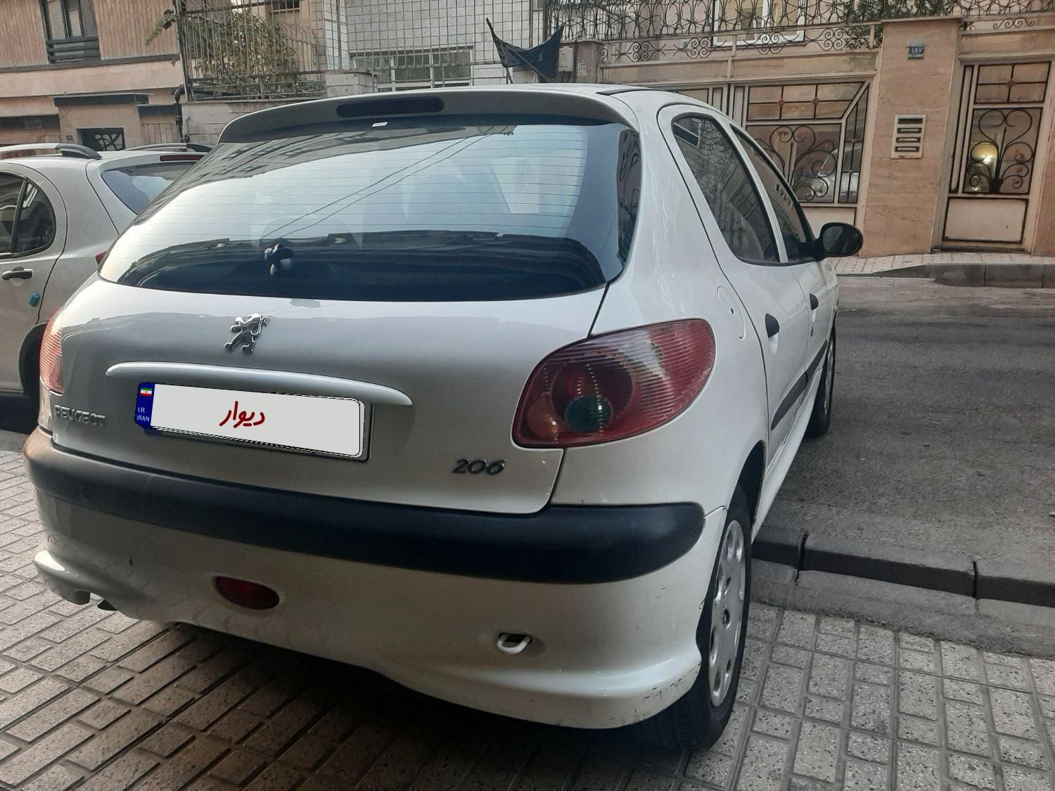 پژو 206 تیپ 2 - 1396