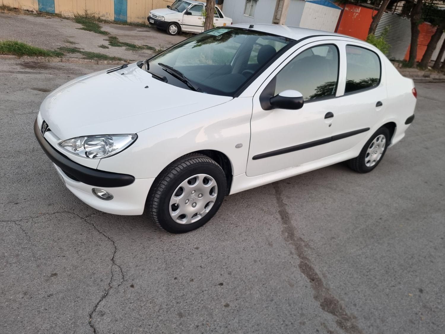 پژو ۲۰۶ صندوق دار v8 - 1399