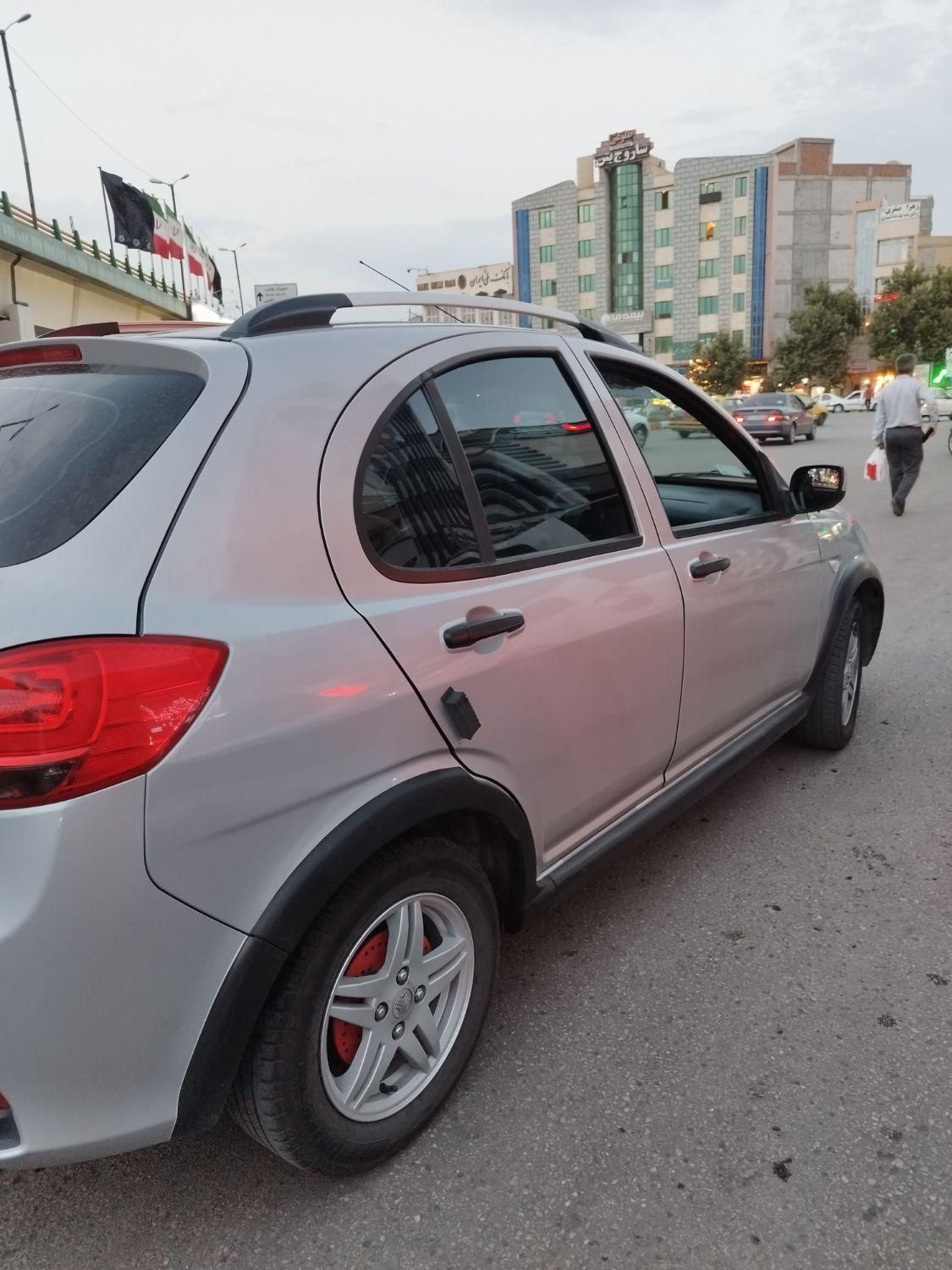 کوییک R دنده‌ای - 1401