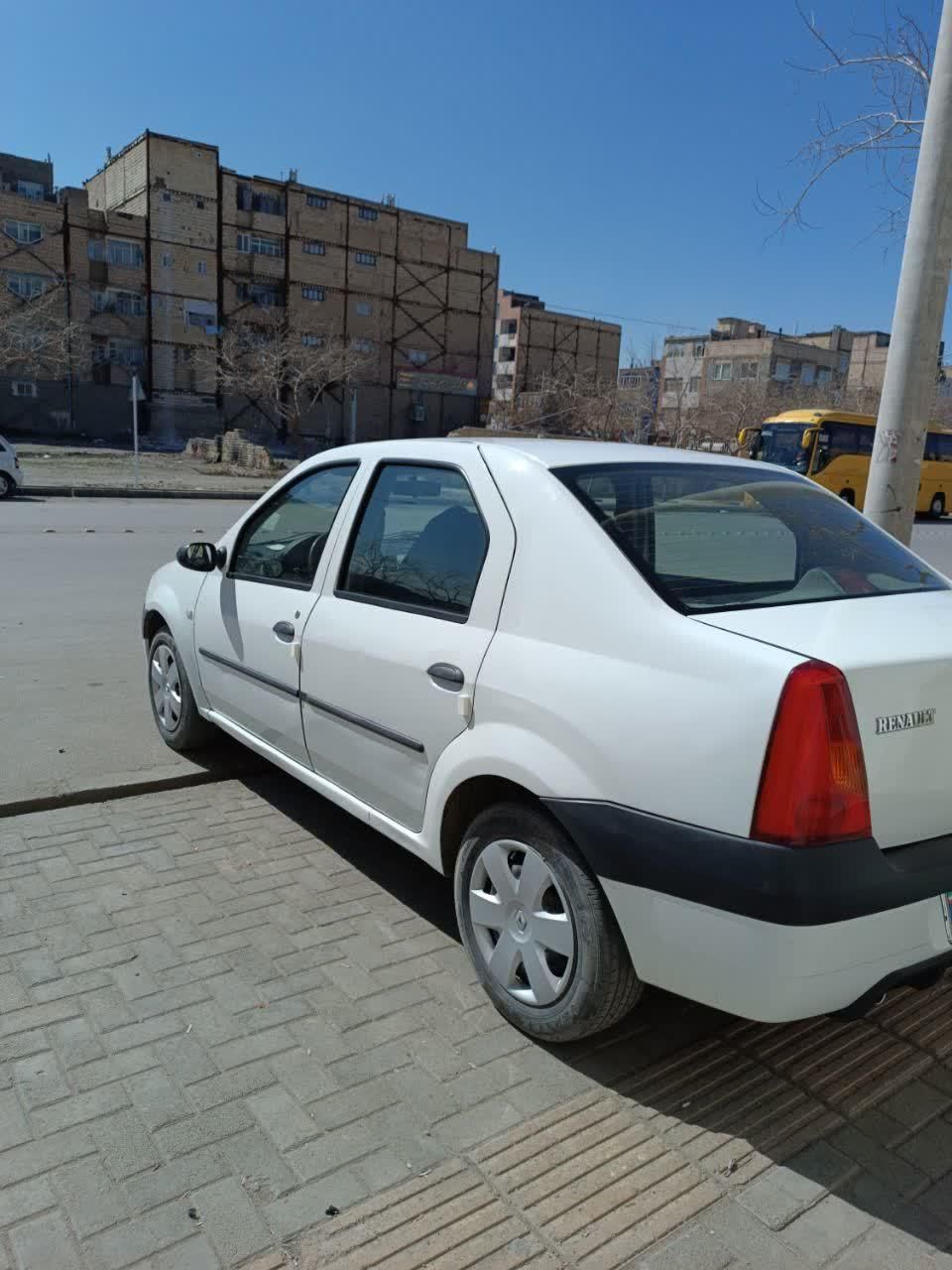 رنو تندر 90 E1 - 1389